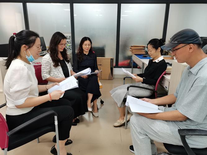 科研团队长期合作项目讨论会记录实拍