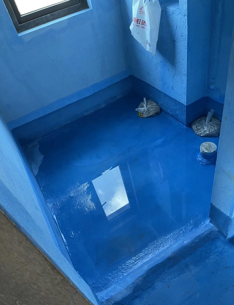 半包装修卫生间闭水试验现场图