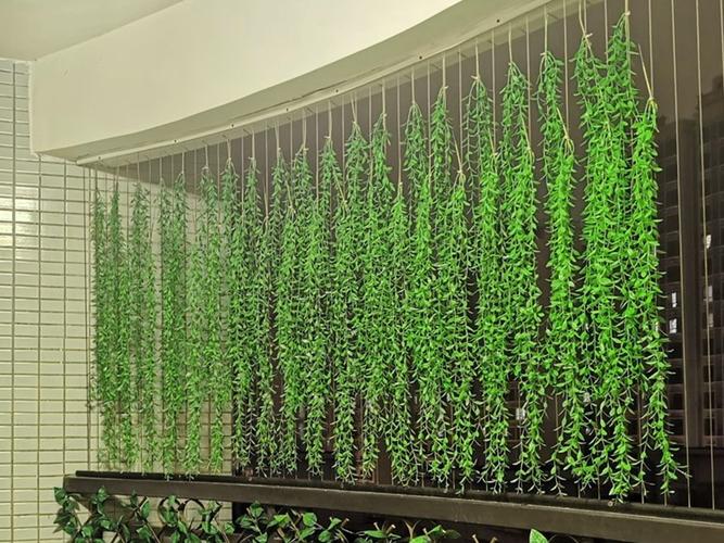 仿真绿植避坑指南：装修工程师的12个灵魂拷问，别再瞎买了！