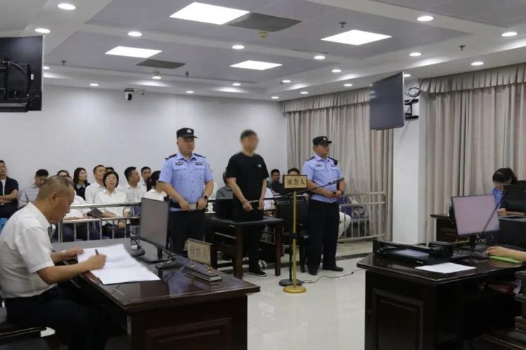 天津职务犯罪案件法院庭审现场实拍