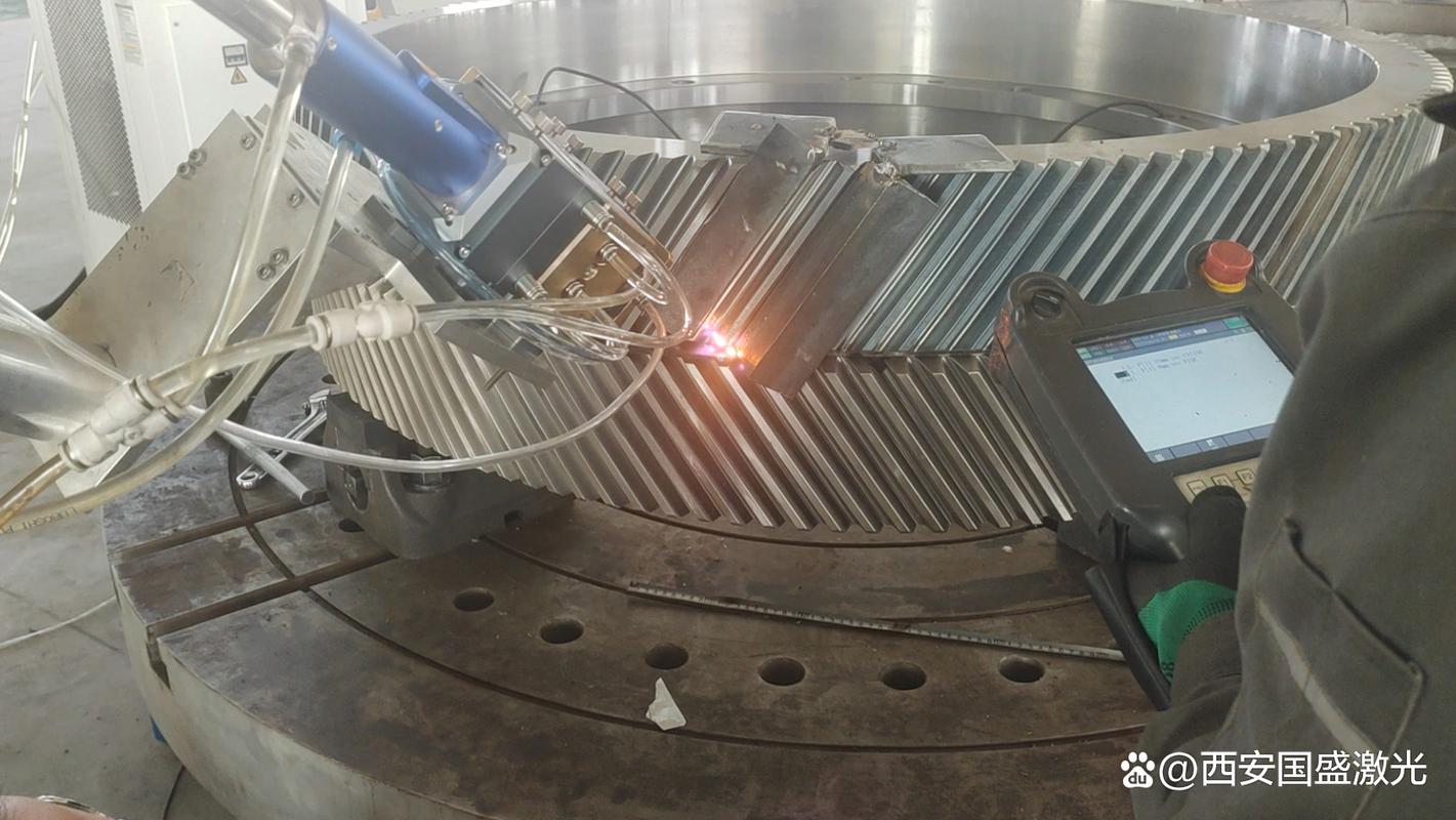 硬齿面重载工业齿轮箱加工车间淬火设备实拍