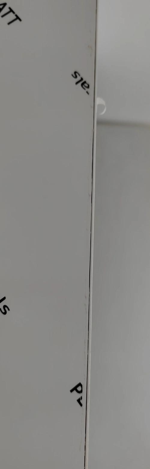 颗粒板柜体现场切割后未封边导致膨胀案例