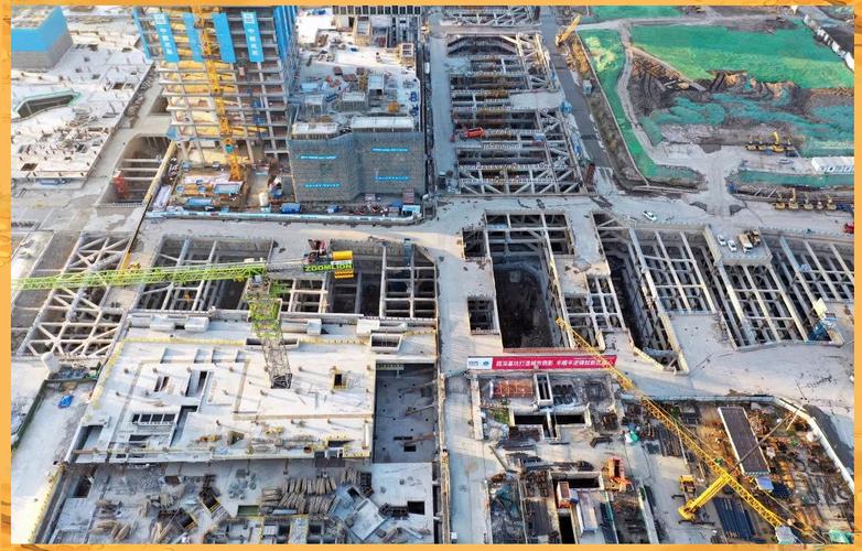南京江北滨江地下综合枢纽施工现场