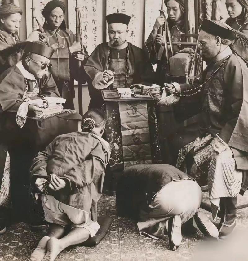 清代县衙审理欺诈案件老照片