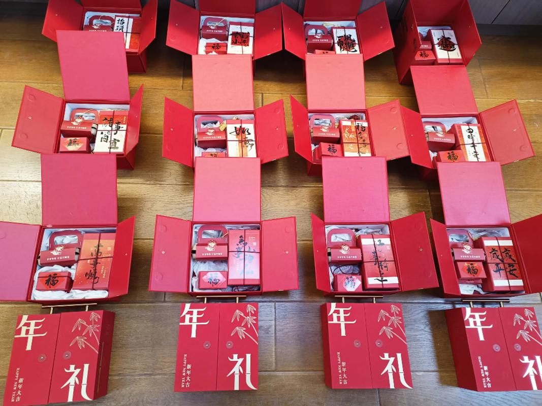 手作皮具季度订阅礼盒开箱实拍