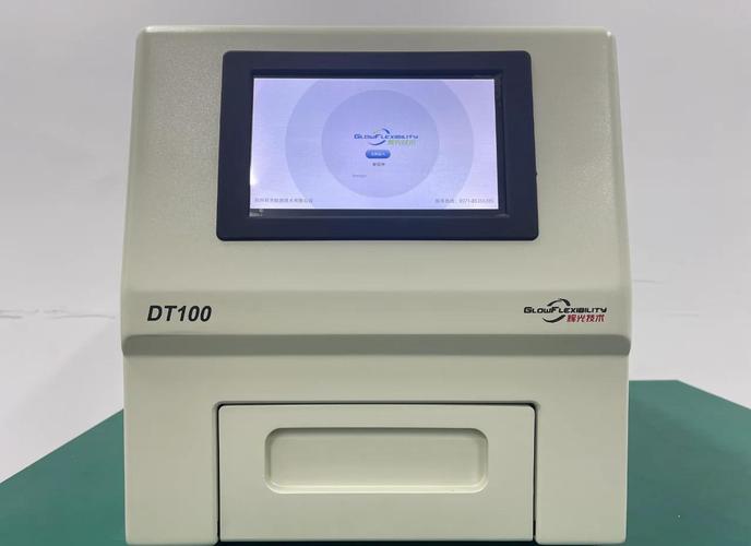民间文物热释光鉴定仪器操作实拍
