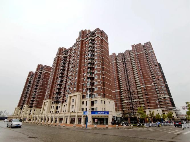 南京迈皋桥拆迁安置小区居民楼外立面实景