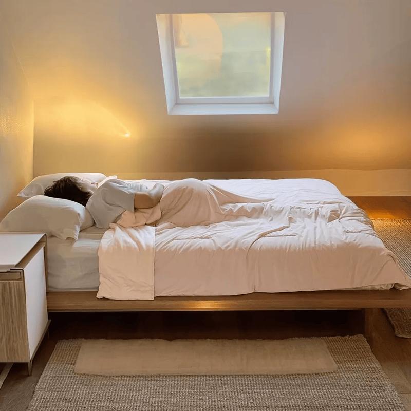凉爽卧室睡眠环境