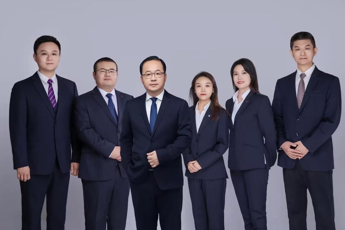 公司法律顾问律所律师团队讨论方案