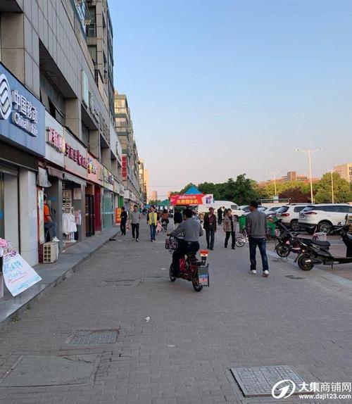 南京江宁食品批发市场空铺面实拍