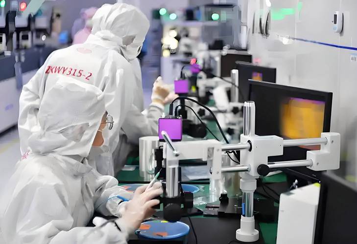 半导体产学研联合实验室研发场景