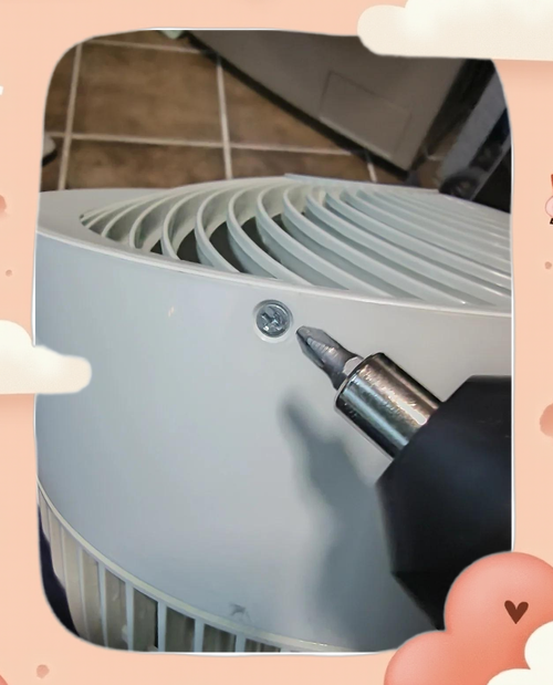 清洁换气扇扇叶积灰