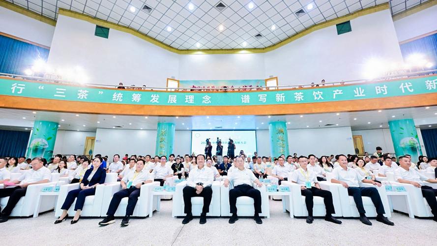 2026杭州新茶饮加盟商协商解约现场