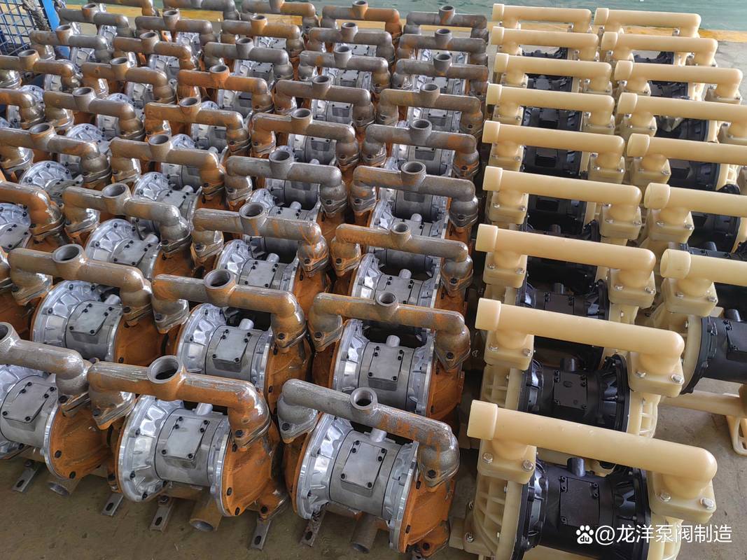 正规气动双隔膜泵生产厂家成品仓库实拍