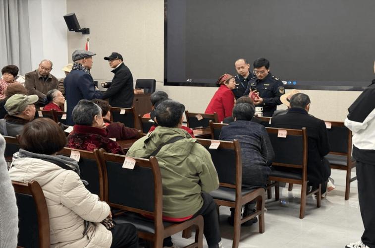 线下养老会销欺诈销售宣传现场