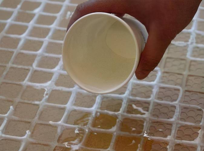 家装瓷砖吸水率滴水测试现场图