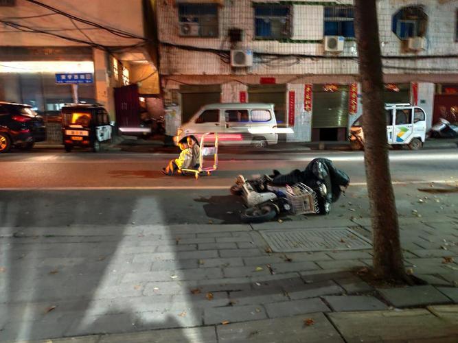 忽然撞进上周的生活片段