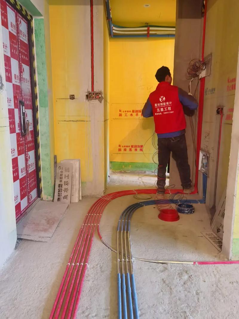 别墅水电改造强弱电交叉锡纸屏蔽施工现场