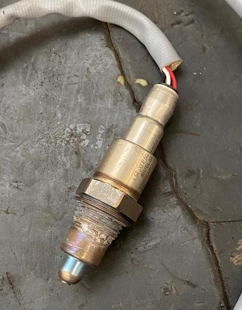 汽车氧传感器故障码读取维修实拍