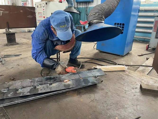 铆接的“轻量化”革命：自冲铆接如何颠覆传统连接工艺？