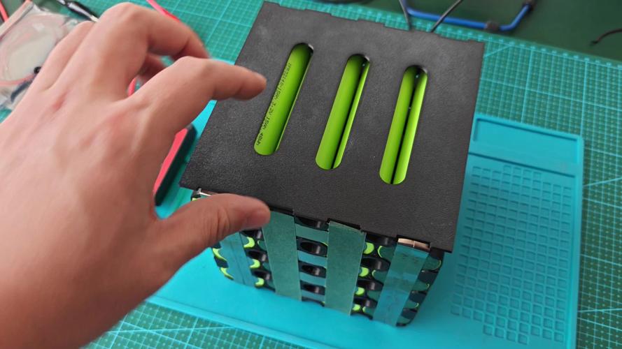 3D打印自制老胶片相机电池盖实拍