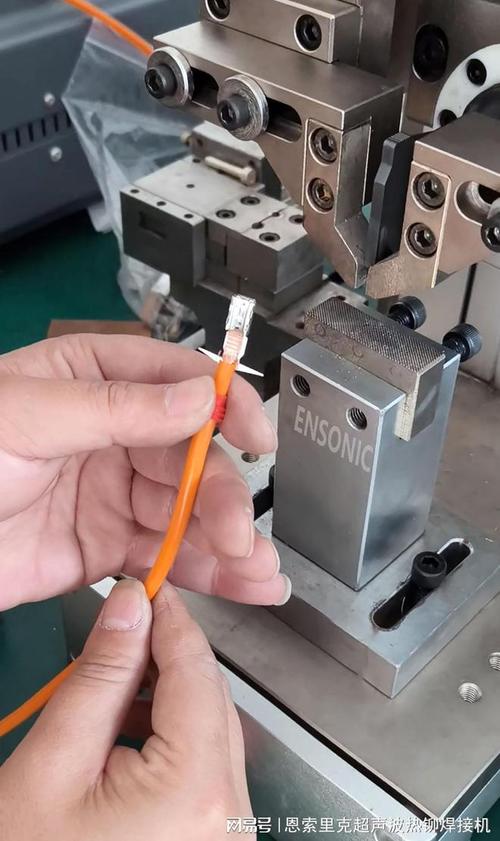 插件线厂家端子压接工艺对比实拍