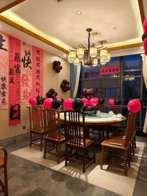 竖向摆放是王道,但别把书架塞成沙丁鱼罐头