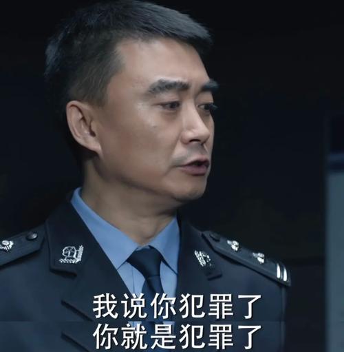 再看经验：必须办过你这类罪名的案子，别光看头衔