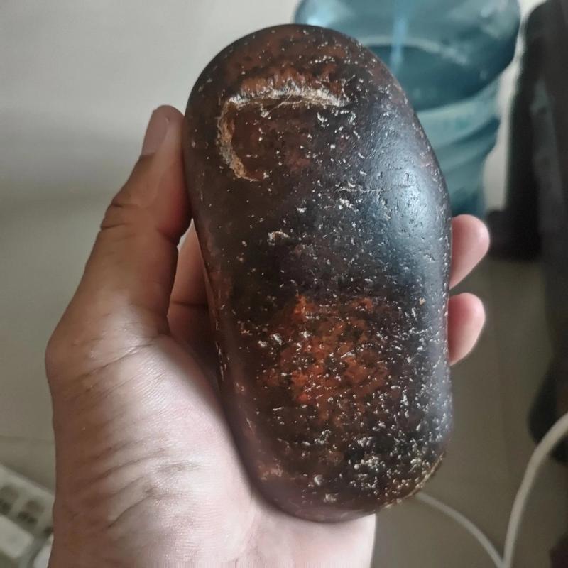 和田玉籽料原石天然皮色