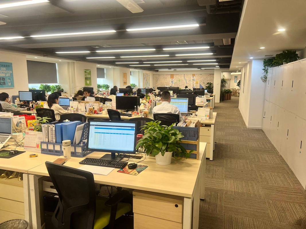 4A广告公司新人入职办公场景