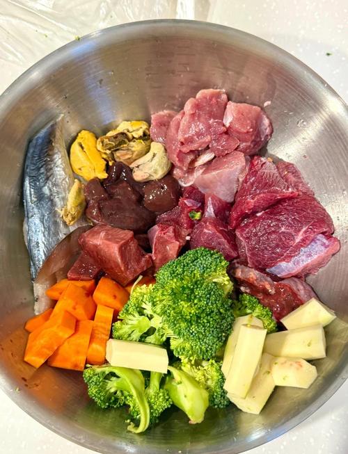 宠物营养师调配的自制健康宠物餐