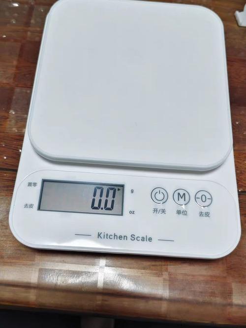 家用甜品制作精准电子秤展示