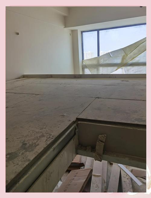 小户型LOFT现浇隔层施工现场图