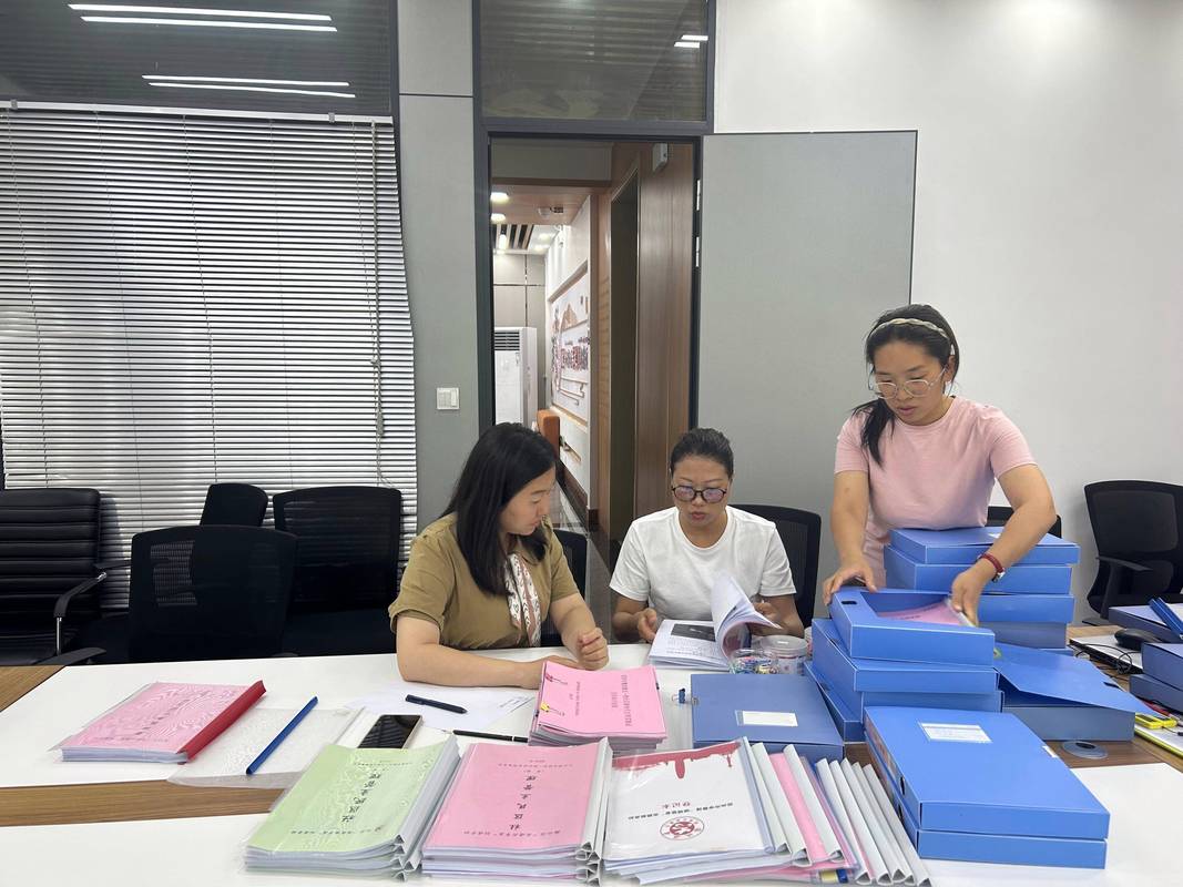 继承律所旧客户档案整理现场