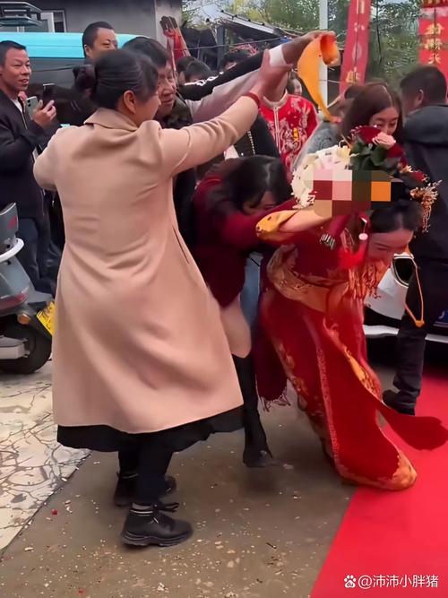 别笑,红地毯选不好,婚礼分分钟变乡镇企业家聚会-婚庆网