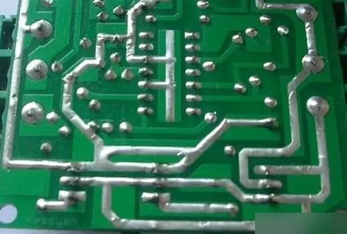 汽车电子PCB晶须短路失效示例