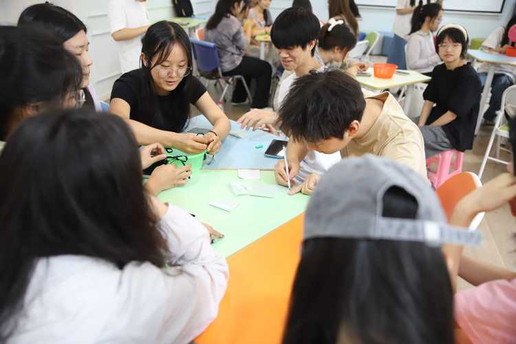 大学班级团日活动学生干部现场协调分工