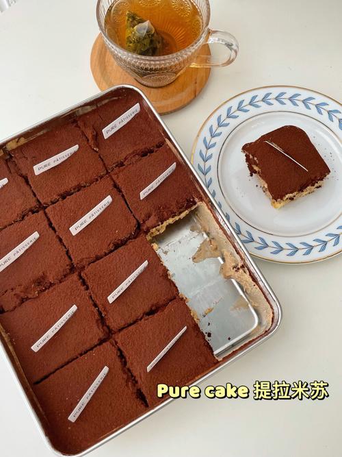 提拉米苏切面塌陷与成功对比图