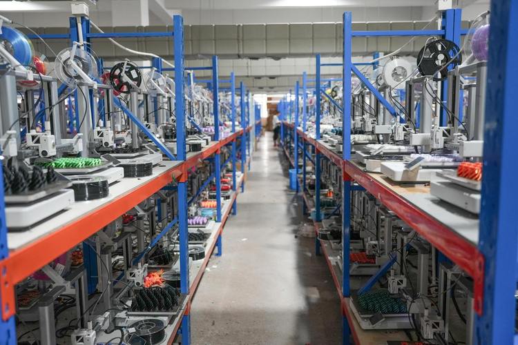 工业3D打印特殊需求儿童矫形辅具生产现场