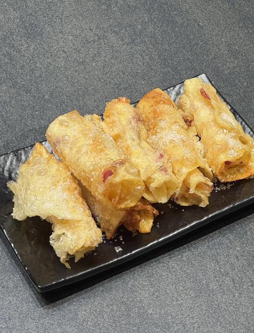 烤乳扇拉丝特写