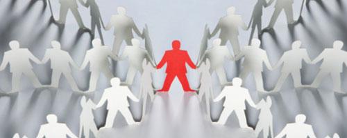 集权分权企业动态能力得分对比图