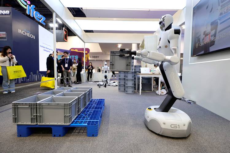 2026年国际消费电子展柔性电子可穿戴样机展区