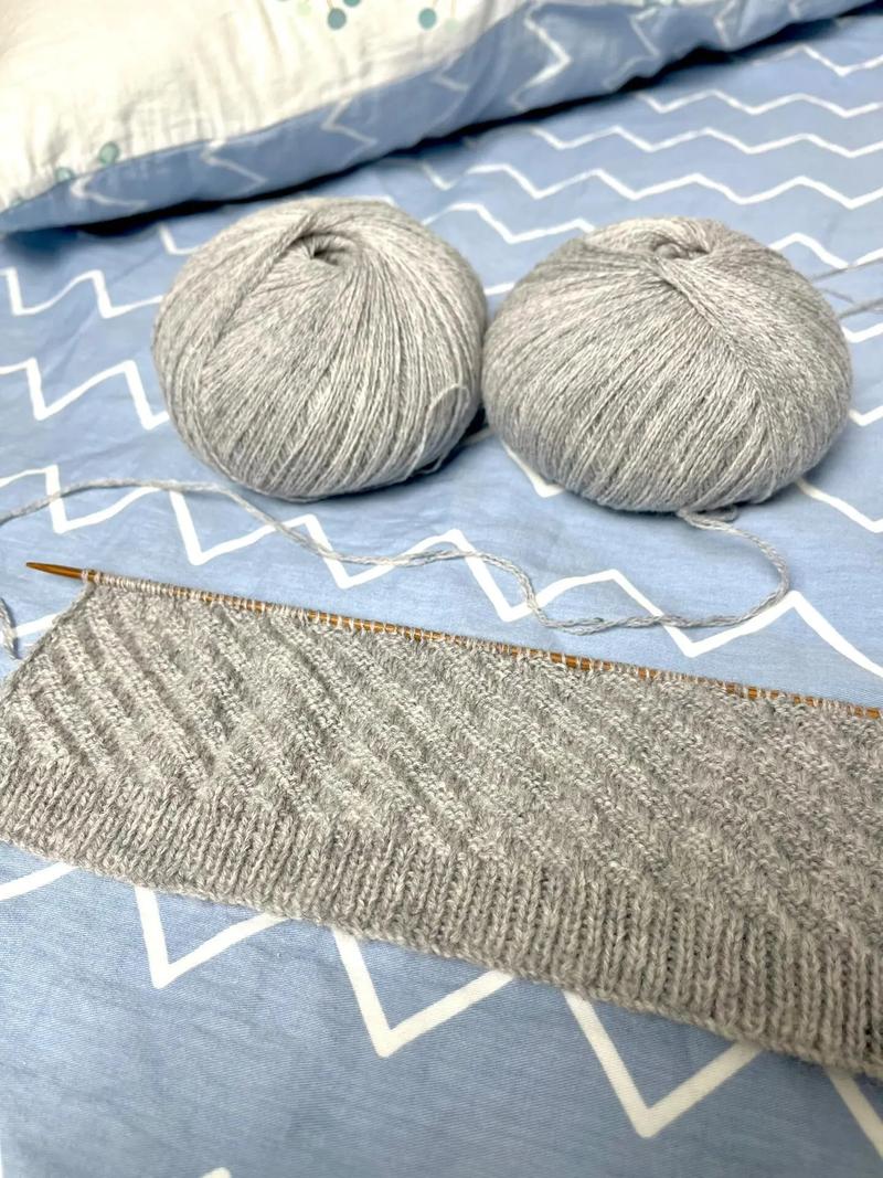 手工编织羊绒围巾制作过程