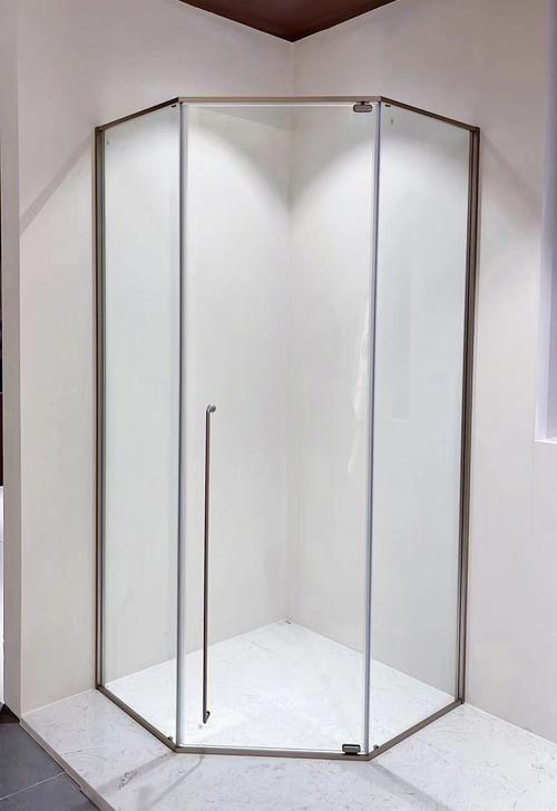 卫生间干湿分离血泪史：10个问题搞不懂，花再多钱也白瞎！