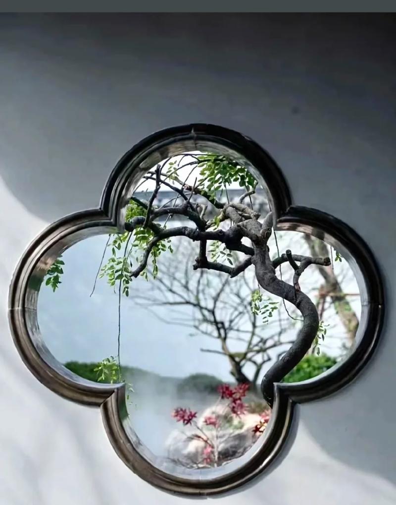 苏州园林漏窗透竹景