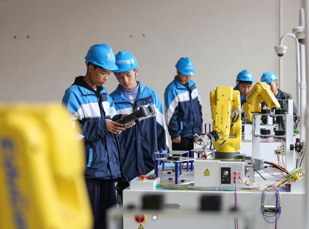 产学研的“暗箱”:我们究竟在孵化什么怪物?