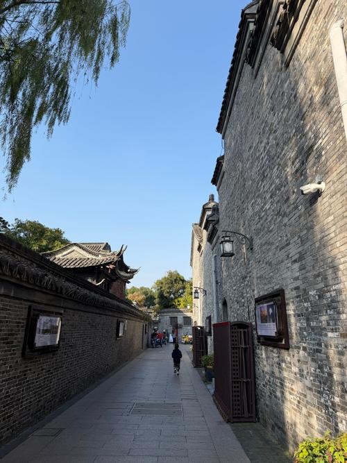 扬州东关街清晨石板路