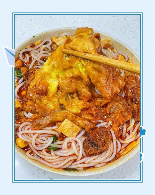 阿婆螺蛳粉炸蛋特写