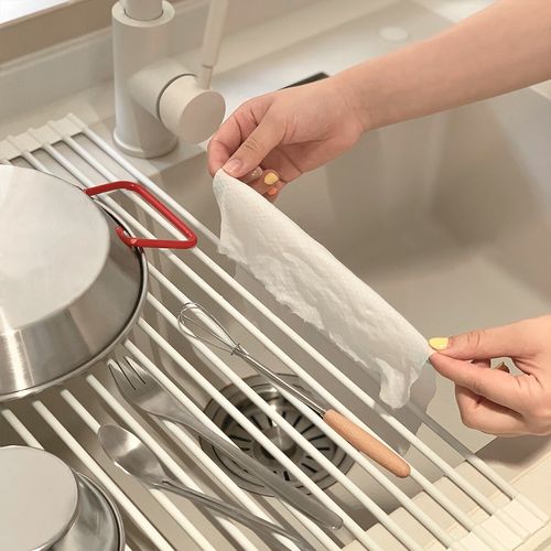 小户型厨房水槽边硅胶沥水篮收纳实拍