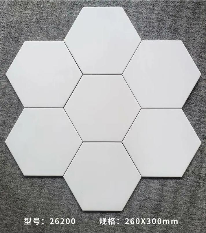 不同批次六角砖色差对比